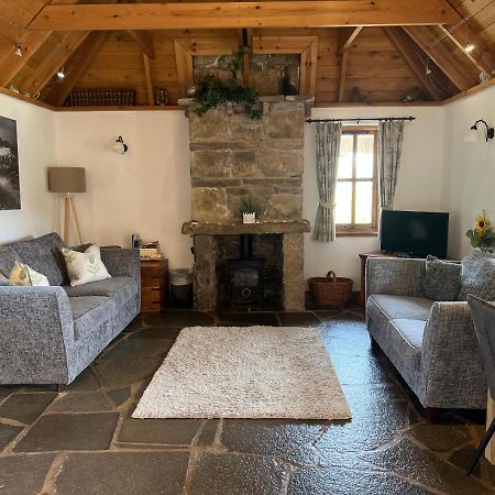 Tigh Phadraig At Marys Thatched Cottages Elgol المظهر الخارجي الصورة